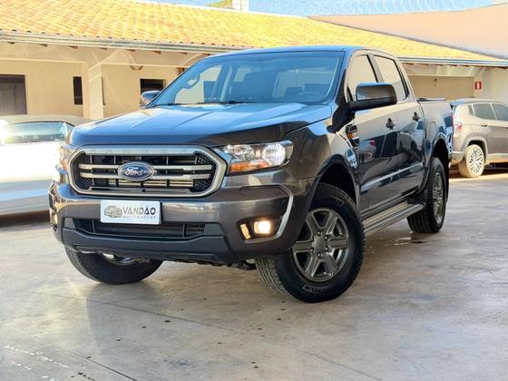 FORD RANGER 2.2 XLS 4X4 CD 16V DIESEL 4P AUTOMÁTICO